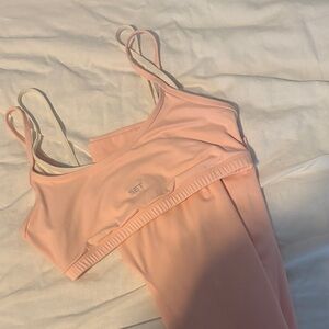 SET Active Peach Sports Bra and Leggings